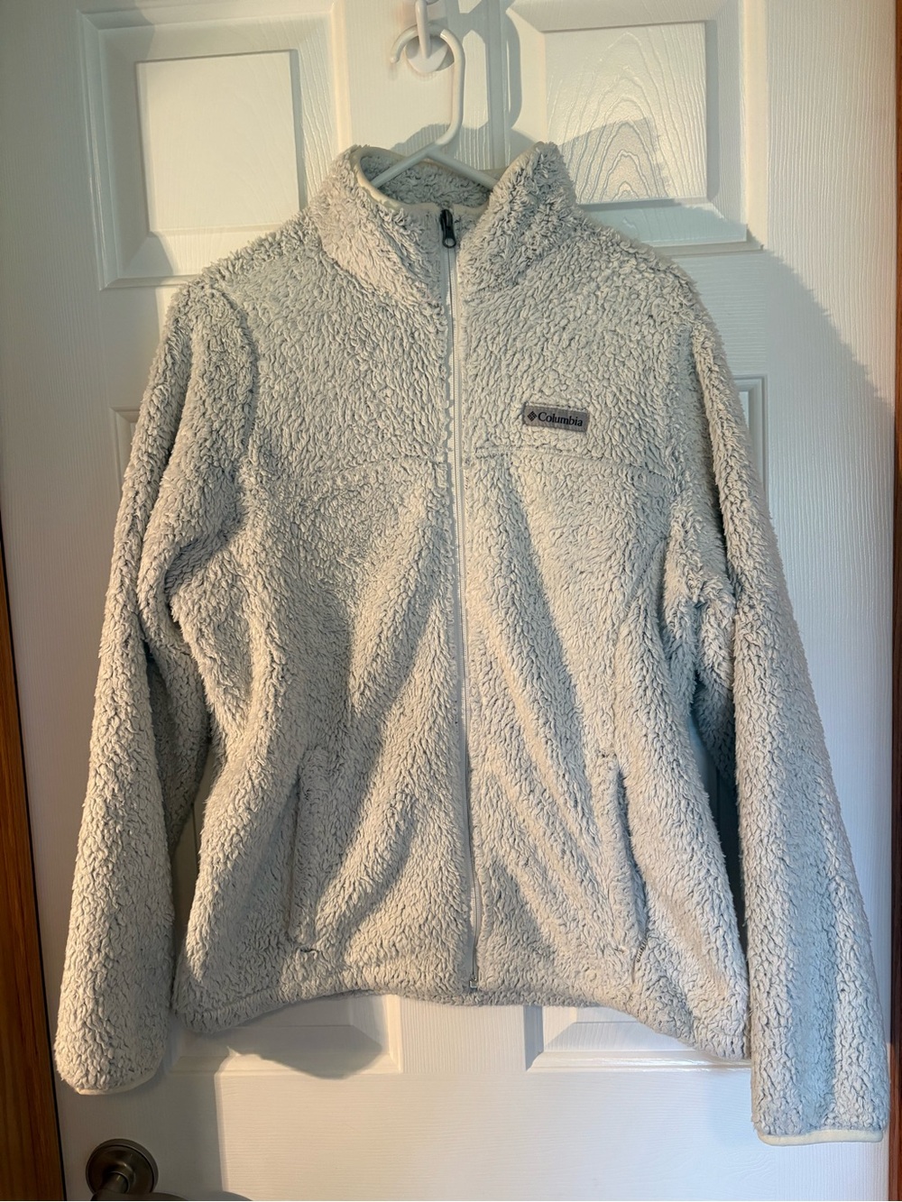 Columbia Women’s Light Gray Sherpa Jacket